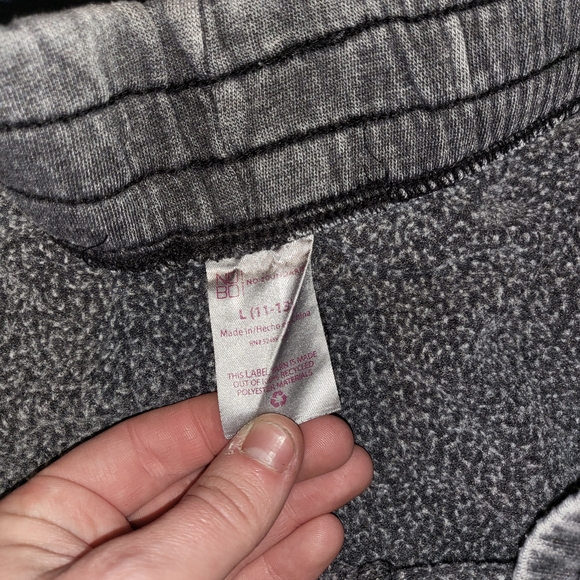 No Boundaries Vintage Wash Gray Varsity Joggers Size Large - Picture 2 of 4